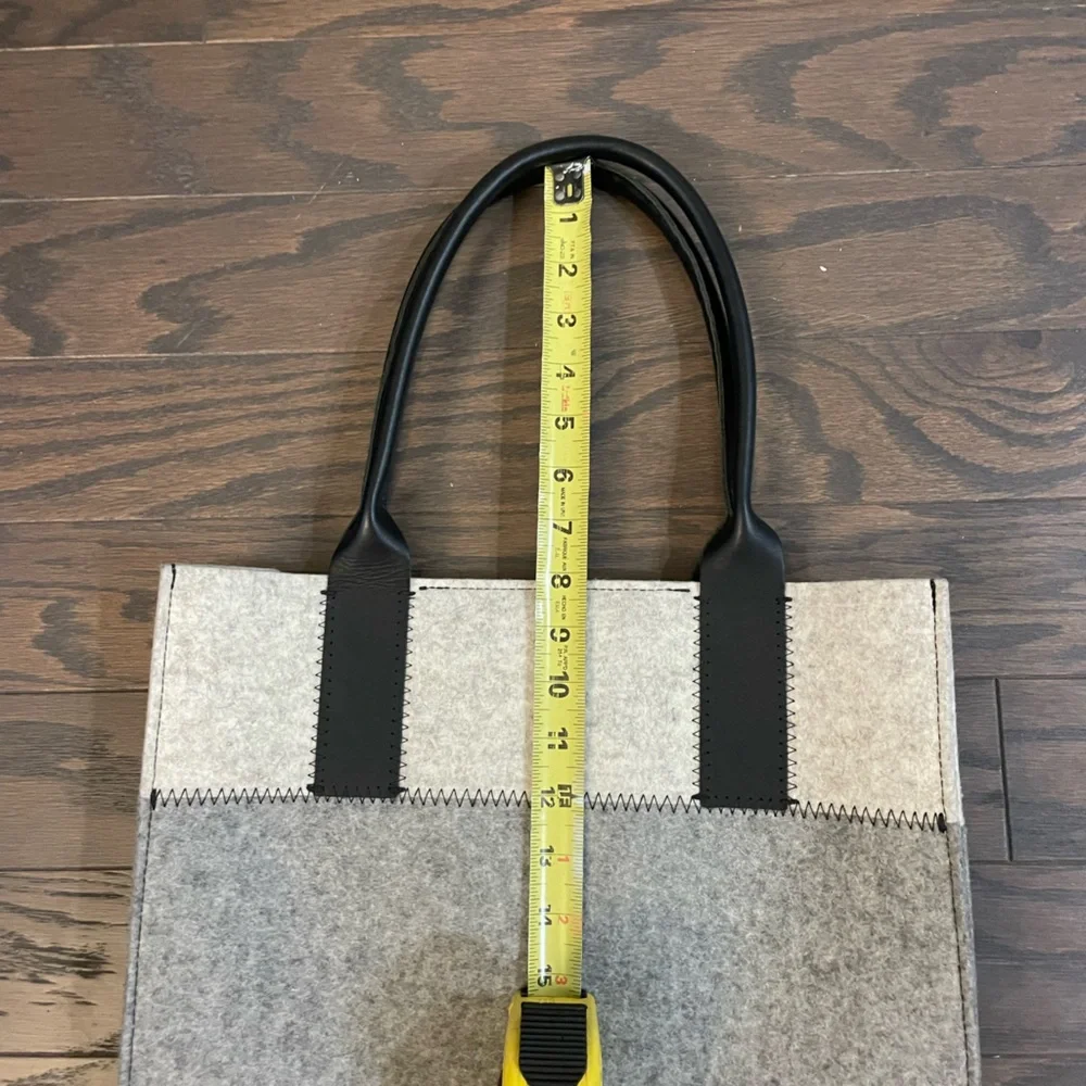 NEW! GRAF LANTZ JAUNT MERINO WOOL FELT TOTE GRANITE/BLACK